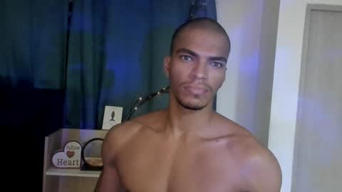 Snapshot of coreyglover chatting on 04/27/26, 10:02 CoreyGlover online show from 04/27/26, 10:02