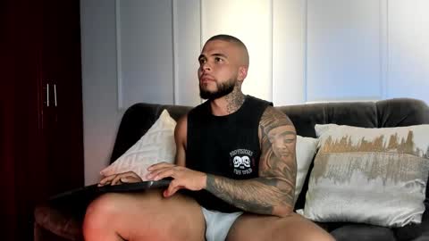 Snapshot of coreymartinez_ chatting on 12/21/24, 03:36 DaveMonsalve online show from 12/21/24, 03:36