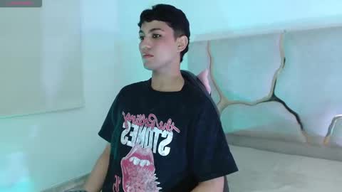 Snapshot of cori_tay chatting on 11/27/25, 03:30 Carlos online show from 11/27/25, 03:30