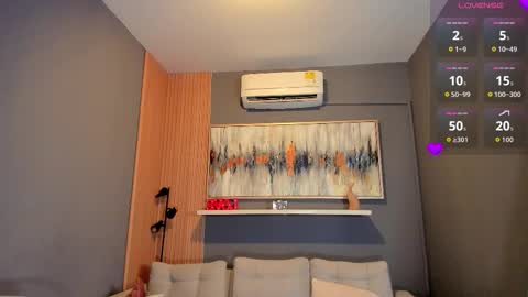 Cori online show from 12/03/25, 10:13