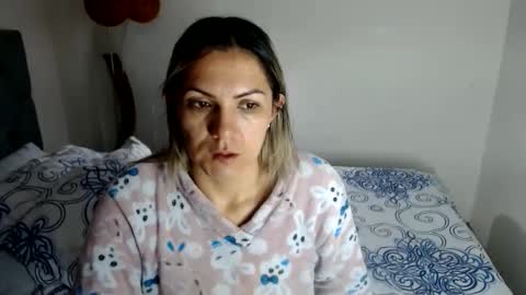 Snapshot of corinnasex chatting on 06/09/26, 10:27 corinnasex online show from 06/09/26, 10:27