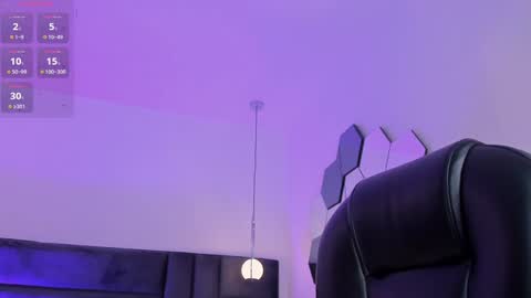 Corinne Russo online show from 02/05/25, 06:35