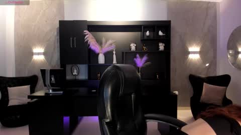 Corinne Russo online show from 02/04/26, 03:34