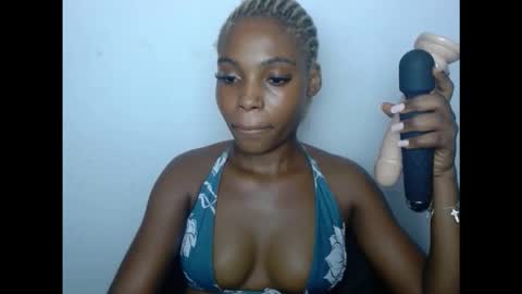 cornxcunt online show from 11/17/25, 07:41