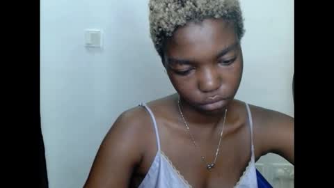 cornxcuntx online show from 10/27/25, 07:34