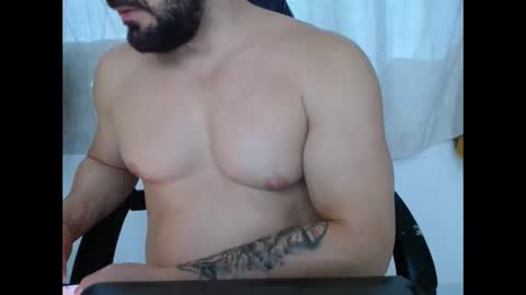 corolaxxl online show from 12/16/25, 02:38