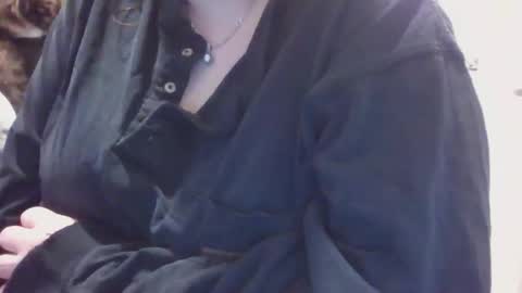 Snapshot of corrupted_cherry chatting on 11/25/25, 07:41 corrupted_cherry online show from 11/25/25, 07:41