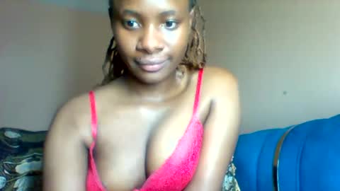 Snapshot of cortezblue chatting on 07/10/26, 05:34 blue online show from 07/10/26, 05:34