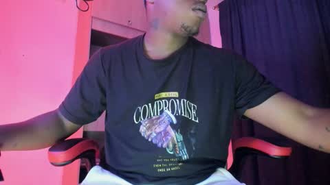 Snapshot of corvis_xnc0012 chatting on 10/22/25, 04:57 Corvis Xnc0012 online show from 10/22/25, 04:57