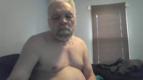 Snapshot of coryp chatting on 11/25/25, 05:35 coryp online show from 11/25/25, 05:35