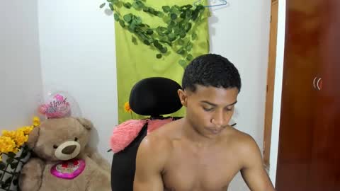 Ethan  online show from 01/05/25, 11:33