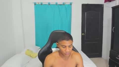 Ethan  online show from 09/24/25, 02:04