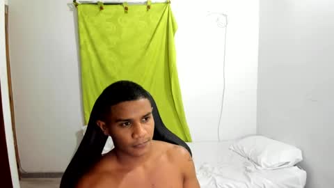 Ethan  online show from 06/25/26, 01:16