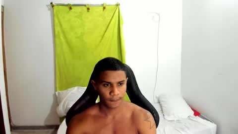 Ethan  online show from 06/25/26, 06:01