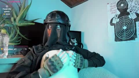 cos_operator online show from 09/23/25, 06:22