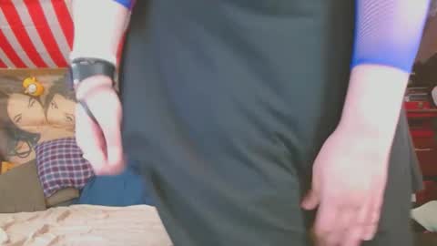 Snapshot of cosmicjones88 chatting on 09/13/25, 08:36 cosmicjones88 online show from 09/13/25, 08:36