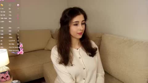 Snapshot of cosmos_baby chatting on 02/12/26, 06:14 Luna online show from 02/12/26, 06:14