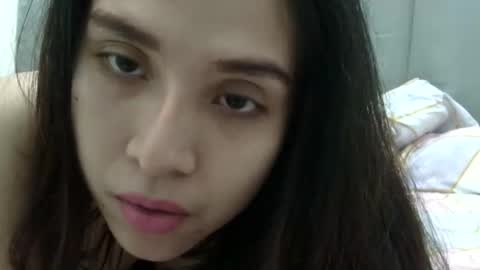 Liz Gwyneth Charlota online show from 04/25/26, 11:57
