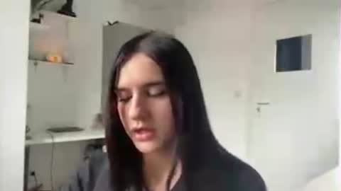 Anna online show from 07/07/26, 01:48
