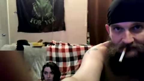 Snapshot of countryfuckers chatting on 01/09/25, 10:09 Alaskawildcouple online show from 01/09/25, 10:09