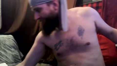 Snapshot of countryfuckers chatting on 02/03/25, 10:47 Alaskawildcouple online show from 02/03/25, 10:47