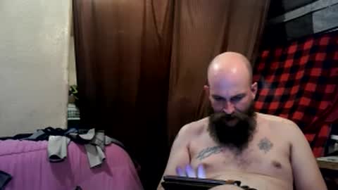 Snapshot of countryfuckers chatting on 03/01/25, 09:07 Alaskawildcouple online show from 03/01/25, 09:07