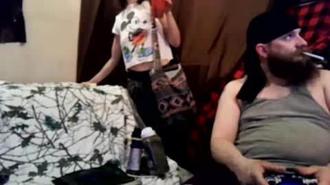 Snapshot of countryfuckers chatting on 03/11/25, 09:13 Alaskawildcouple online show from 03/11/25, 09:13