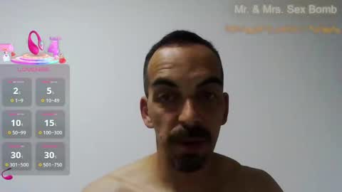 Snapshot of couple2021iam chatting on 10/12/25, 02:21 Alone online show from 10/12/25, 02:21