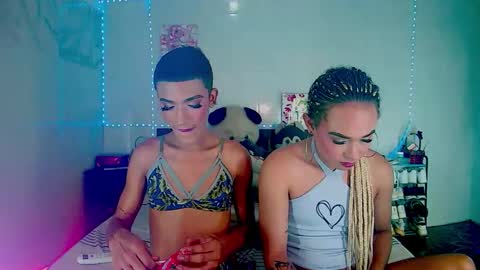 ALEXA  KIM online show from 10/23/25, 08:51