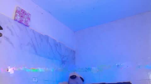 ALEXA  KIM online show from 05/05/26, 01:46