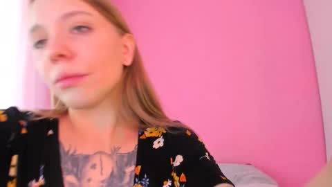 Snapshot of couple_tatts chatting on 01/14/26, 06:08 TIm and Kate online show from 01/14/26, 06:08