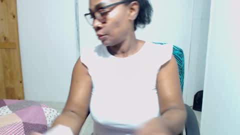 Snapshot of couplehot4uxx chatting on 02/15/26, 12:14 luckyalysonXXX online show from 02/15/26, 12:14