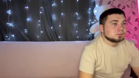 Emily  Ryan online show from 12/03/25, 08:29