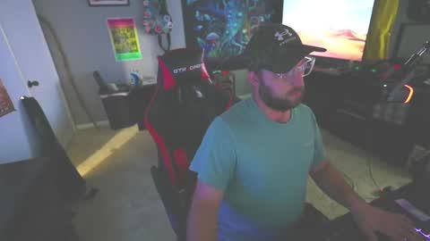 Snapshot of couplez_therapy chatting on 11/11/25, 02:50 Maxxx Deeep online show from 11/11/25, 02:50