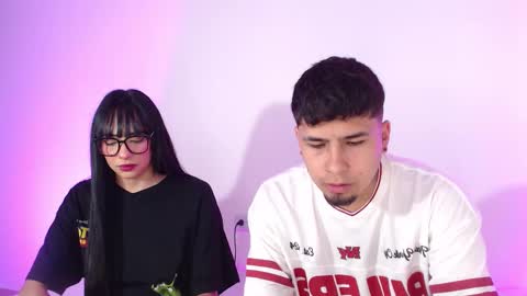 Snapshot of coupsextop chatting on 11/08/25, 04:56 Juli and Liam online show from 11/08/25, 04:56