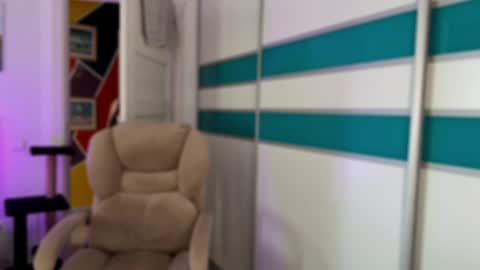 Snapshot of courteous_raspberrrry chatting on 09/30/25, 11:26 Rose Roys my online show from 09/30/25, 11:26