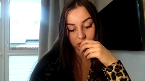 Courtney online show from 10/16/25, 02:29