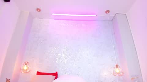 courtney online show from 02/25/25, 07:20