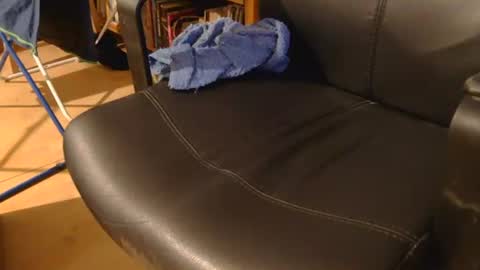 Snapshot of coyote017 chatting on 04/16/26, 06:19 coyote017 online show from 04/16/26, 06:19