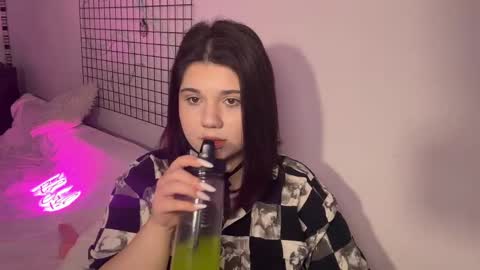 Cozy online show from 04/05/26, 10:23