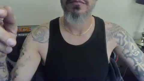 Snapshot of cpl_inlove chatting on 11/01/25, 12:45 cpl_inlove online show from 11/01/25, 12:45