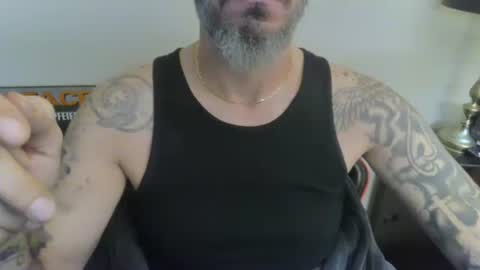 Snapshot of cpl_inlove chatting on 11/08/25, 01:44 cpl_inlove online show from 11/08/25, 01:44