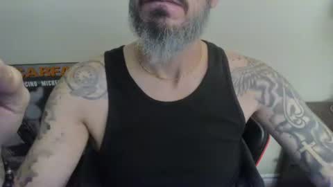 Snapshot of cpl_inlove chatting on 12/21/25, 07:43 cpl_inlove online show from 12/21/25, 07:43