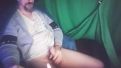 Snapshot of cptjacksparrow22512668 chatting on 12/23/24, 07:06 cptjacksparrow online show from 12/23/24, 07:06