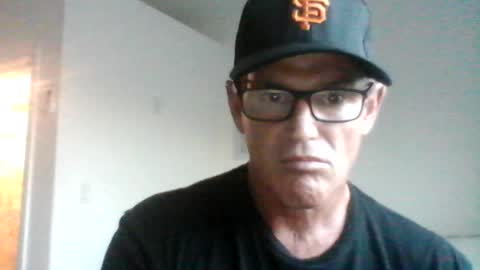 Snapshot of crackback927 chatting on 07/23/26, 03:04 crackback927 online show from 07/23/26, 03:04