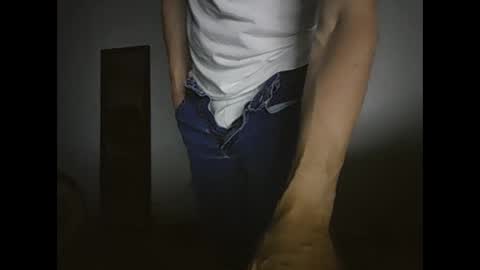 Snapshot of crafty333 chatting on 10/10/25, 02:43 crafty333 online show from 10/10/25, 02:43