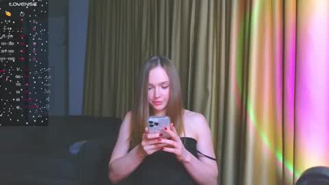 Snapshot of cravelucy chatting on 03/24/26, 03:39 lucy online show from 03/24/26, 03:39