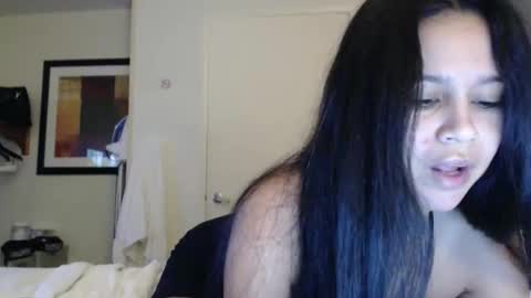 Snapshot of craven_d33 chatting on 04/17/26, 01:41 craven_d33 online show from 04/17/26, 01:41