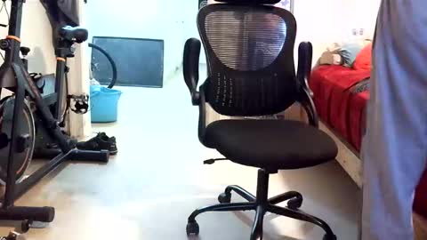 Snapshot of crazy4feetmanic chatting on 02/14/26, 01:35 drbucknaked online show from 02/14/26, 01:35