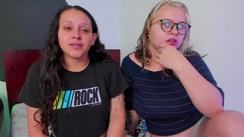 Snapshot of crazy_cakes_ chatting on 12/07/24, 03:30 Lexie Rose online show from 12/07/24, 03:30